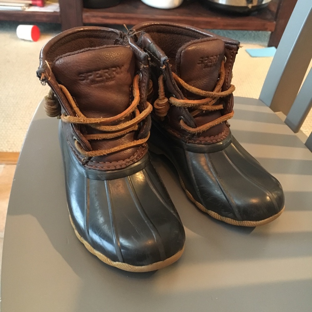 Toddler size Sperry boots
